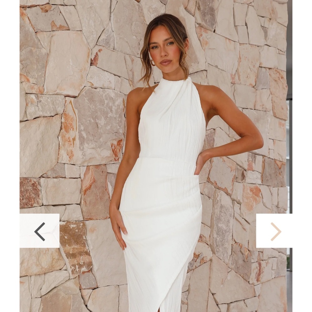Chic White Backless Dress